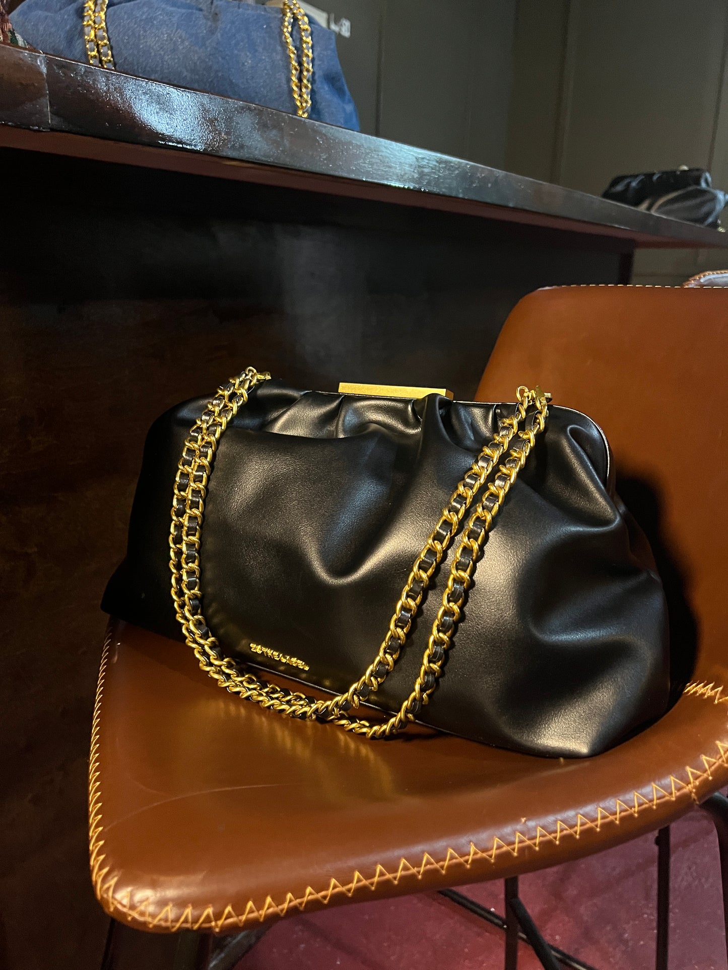 Charlotte Oversized Large Clutch in Black